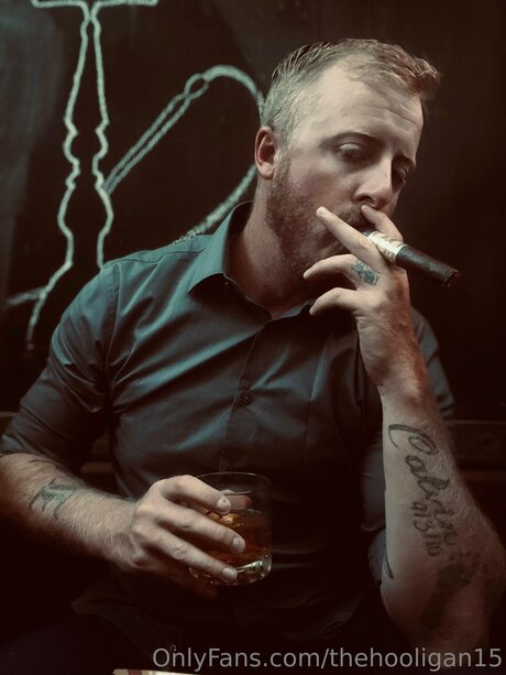 gros seins ébène onlyfans parfait et sexy galerie