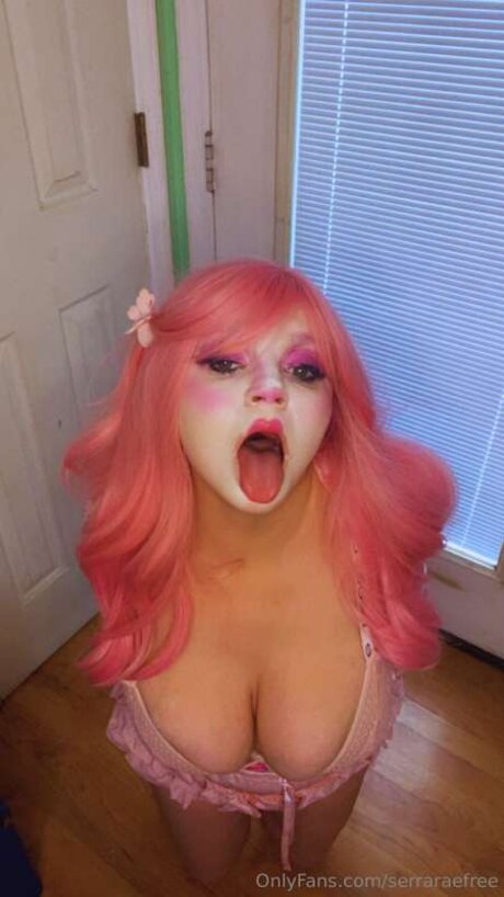 Serraraefree actrice de sexe photo