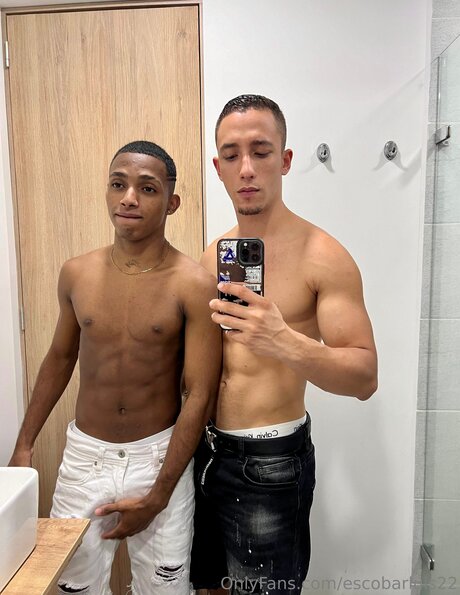 Escobarluis22 art de star du porno des photos