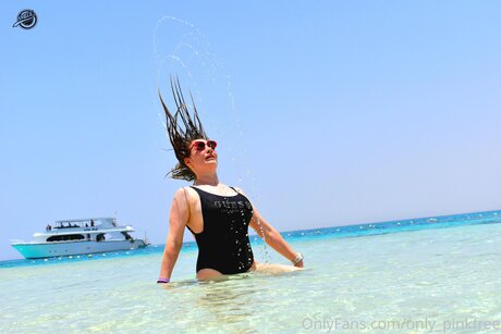 Only Pinkfree modèle artistique collection