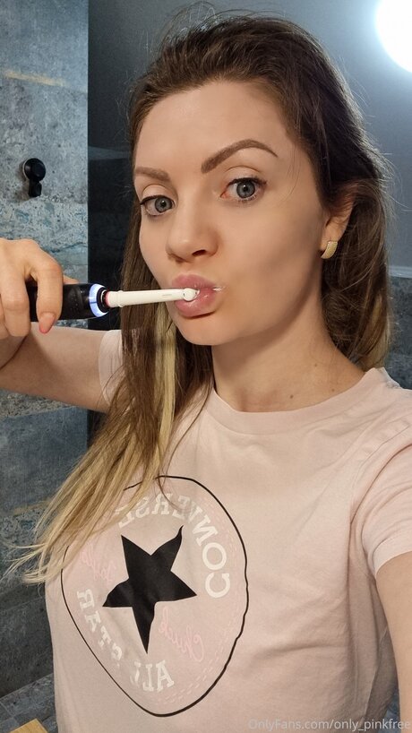 Only Pinkfree jolie star du porno photo