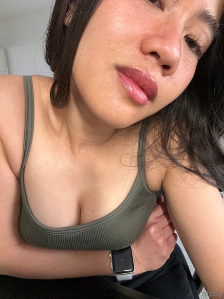 Alpsyyy jolie actrice galerie