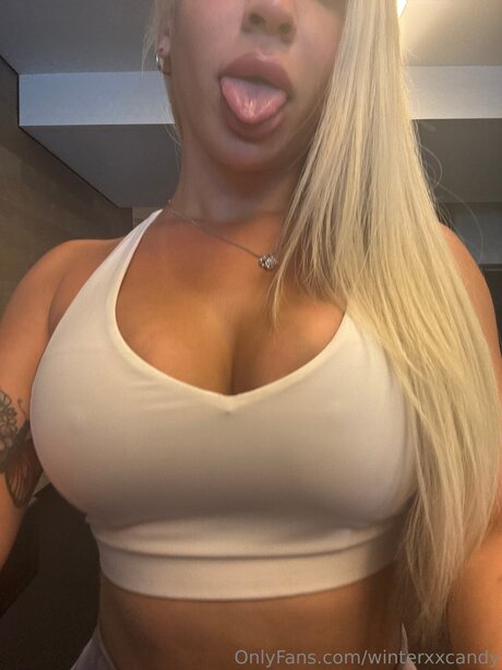 anulingus uniquementfans sympa xxx image