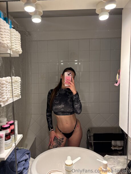 trio à gros seins onlyfans jolie et gratuite photos