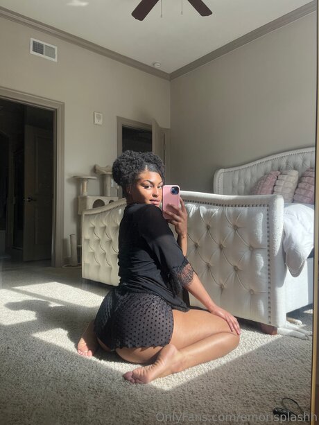 Emorisplashh étoile magnifique image