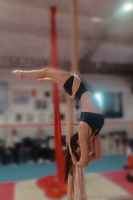 Belunesvip sexe star du porno photo