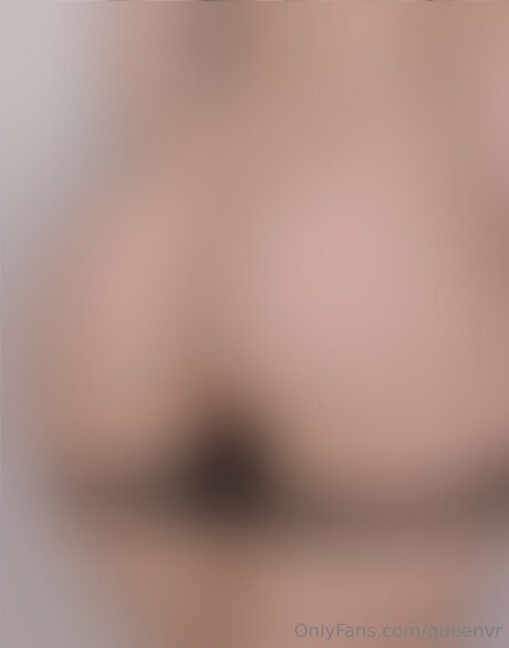 Queenvr haut modèle galerie