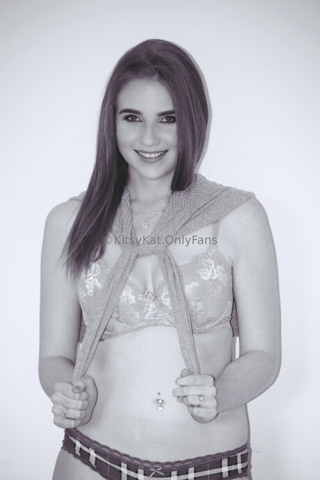 Kitsykat actrice adulte image