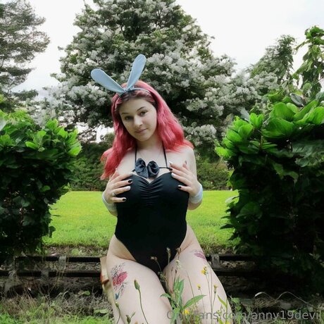 Anny19devil étoile sexy images