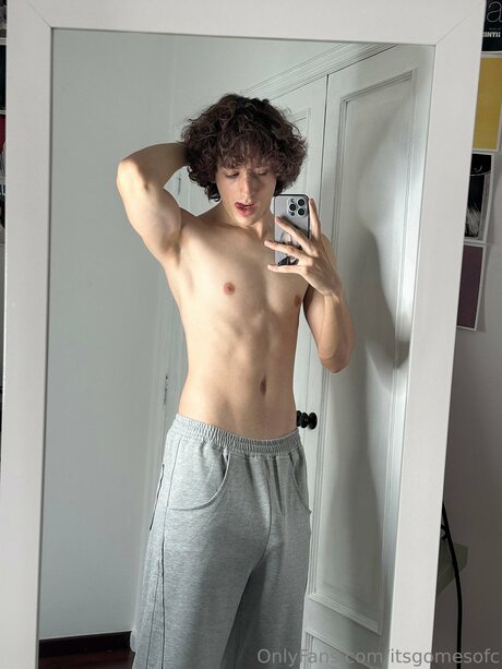 fans masculins asiatiques uniquement belle sexy photo