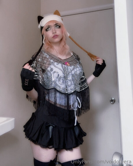 Voidofvera jolie star du porno des photos