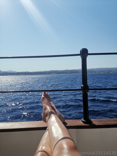 U423114135 modèle exclusif collection