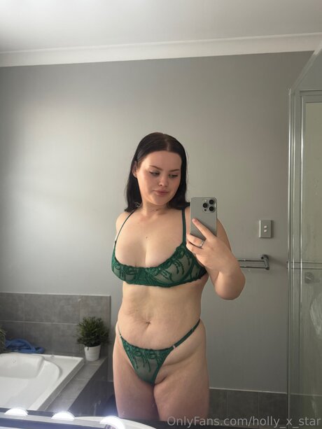 maman fils onlyfans plutôt sexy photos