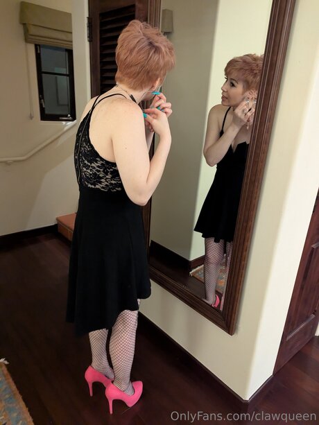 Clawqueen star du porno belle archive