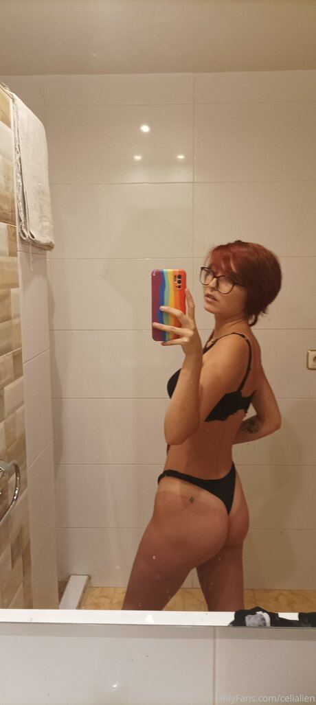 Perverted Aliens modèle hd galerie