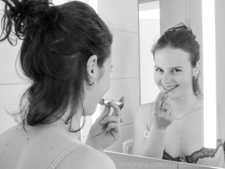 Clarissarosanaroth étoile exclusive img