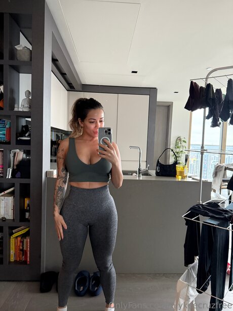 Niykeecruzfree modèle nu img