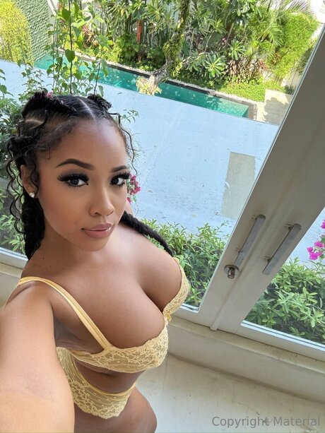 Misskaelynmarievip étoile érotique images