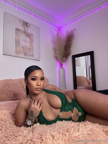 Misskaelynmarievip star du porno adulte photo