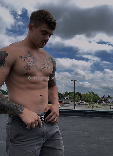 Itsallenferrell modèle joli photo