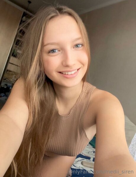 Medii Siren star du porno gratuit photos