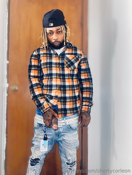 Shortycorleon art star du porno archive