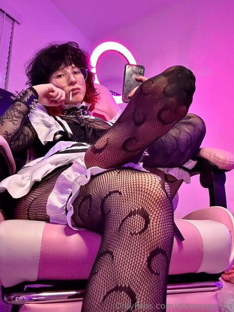 Dinonuggetss xxx étoile image