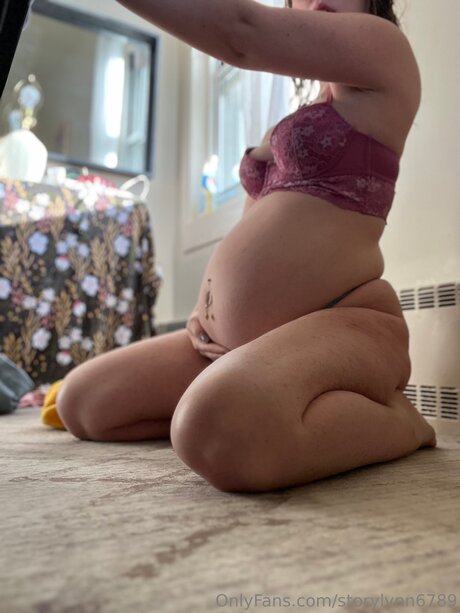 Storylynn6789 modèle porno des photos