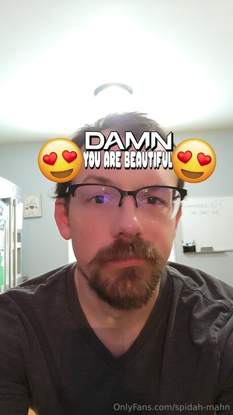 Spidah Mahn star du porno en haute qualité galeries