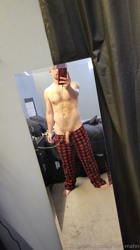 Spidah Mahn star érotique photo