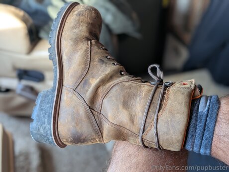 Pupbuster actrice hd des photos