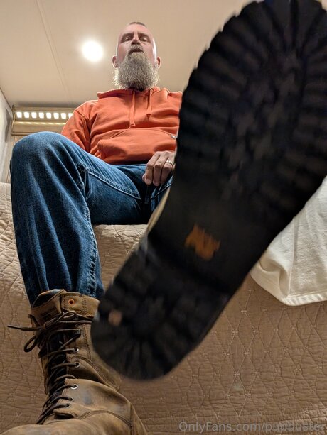 Pupbuster étoile exclusive galeries