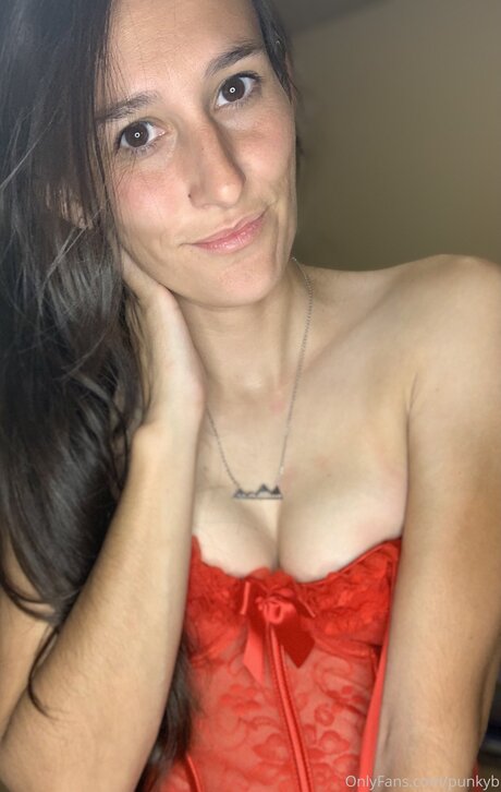 Punkyb modèle xxx image