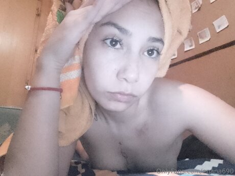 Enana690 actrice pornographique archive