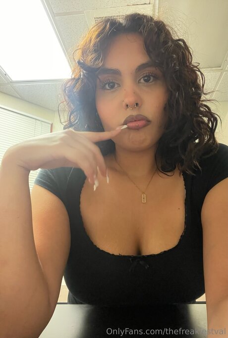 Thefreakiestval étoile chaude galerie