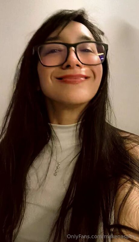 Makenaspicy xxx star du porno galerie