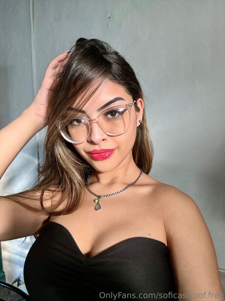 Soficastroof Free actrice porno images