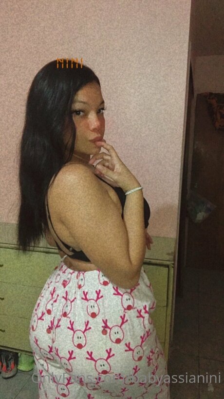 Babyassianini actrice porno galeries
