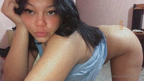 Babyassianini modèle sexy collection