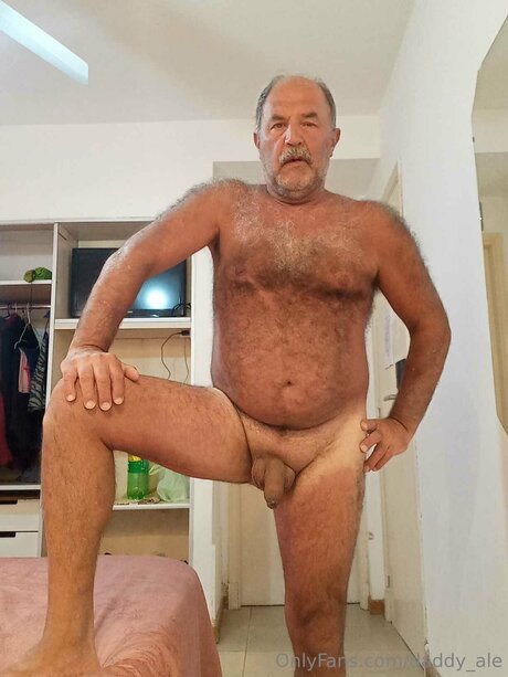 maman fils onlyfans sexy sympa image