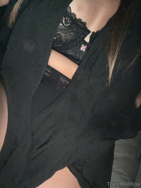 U217598164 modèle sexy img