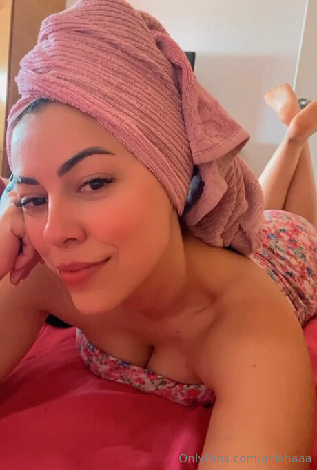 Anishaaa sexe star archive