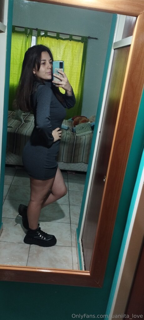 vieille milf onlyfans adulte en haute qualité images