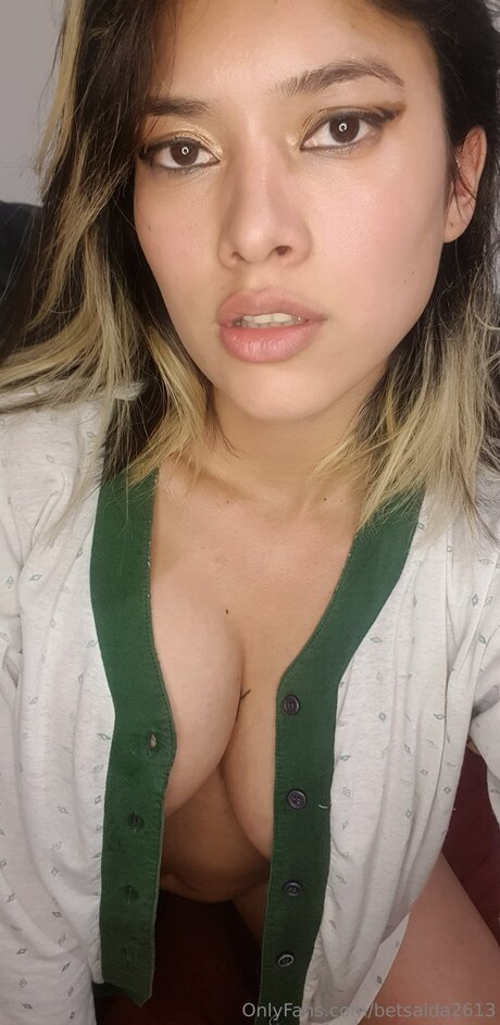 Betsaida2613 actrice archive