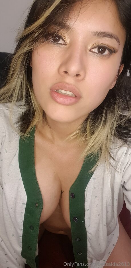 Betsaida2613 actrice chaude galerie