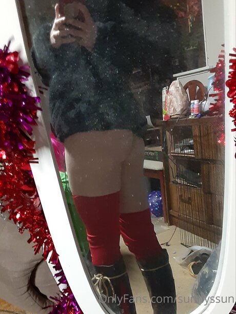 Sunnyssun modèle de sexe images