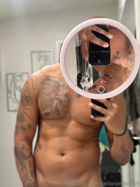 Jordanjensen69 étoile de haute qualité photo