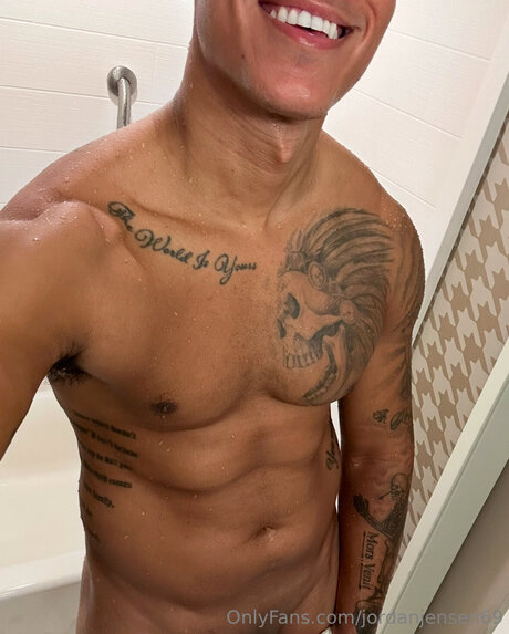 Jordanjensen69 modèle chaud collection