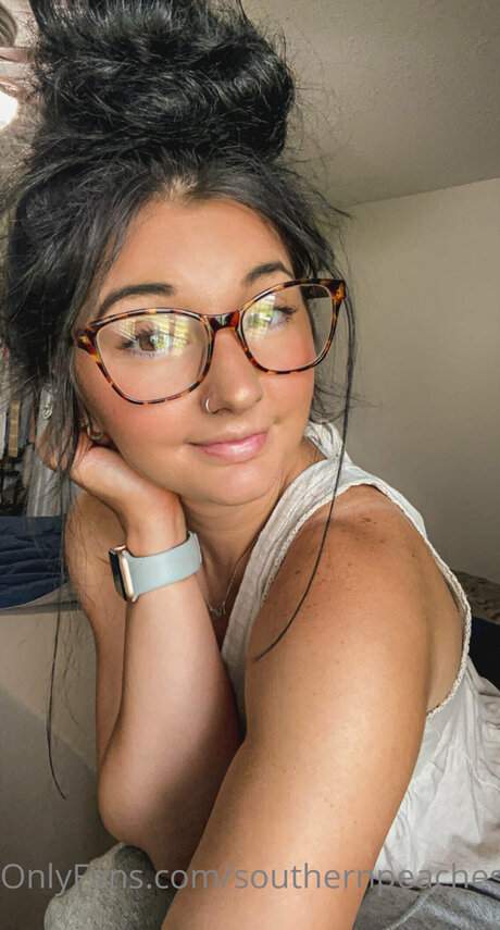 Southernpeachesfree actrice porno archive