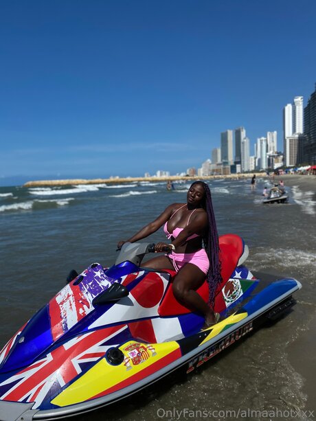 énorme gode onlyfans hd parfait des photos